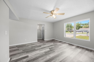 305 Hollywood Blvd NE, Fort Walton Beach, FL 32548 - photo 6