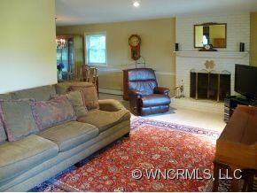 1832 Howard Gap Rd, Hendersonville, NC 28792 - photo 4