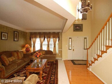 25489 Carrington Dr, Chantilly, VA 20152 - photo 4