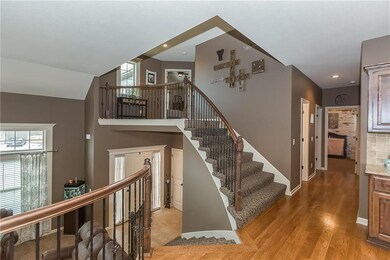 NICE LANDING AREA UPON ENTERING THE MASTER BEDROOM