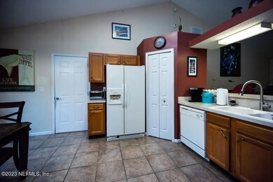 8179 Tessa Terrace E, Jacksonville, FL 32244 - photo 6