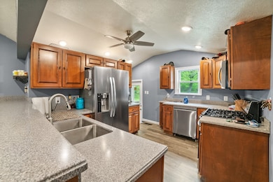 Kitchen facing rear of home - 2849 Ellis Road, Eas