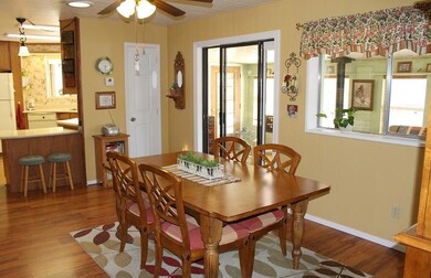 Dining Room (1)