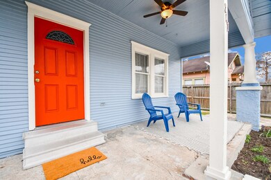 207 Lindale St, Houston, TX 77022 - photo 2