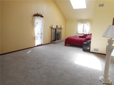 Master Suite: Magnificently appointed, the soaring