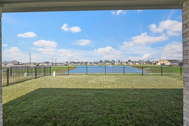 23507 Meritage Dr, Alvin, TX 77511 - photo 4