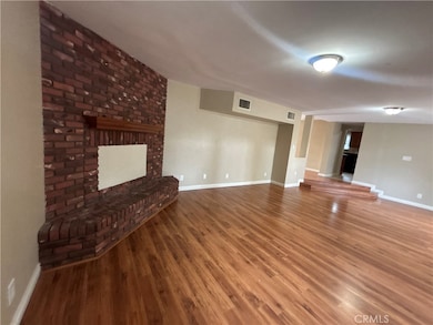 19145 Kittridge St, Reseda, CA 91335 - photo 3