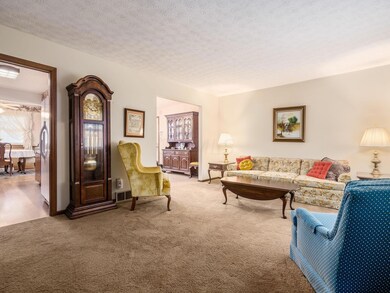 1385 Slade Ave, Columbus, OH 43235 - photo 7