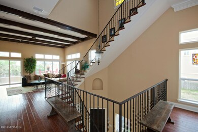 2nd Floor Landing & Hall