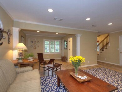 Living Room/Study