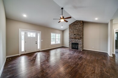 3907 Stonewall Dr, Cookeville, TN 38506 - photo 5