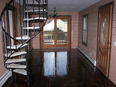 83 E Myrtle St, Orange, MA 01364 - photo 5