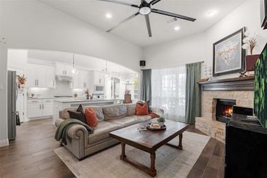 5121 Shallow Pond Dr, Aubrey, TX 76227 - photo 7