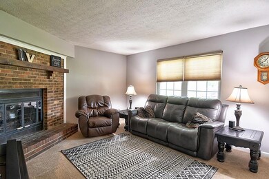 6385 Sandric Ln, Liberty Township, OH 45044 - photo 5