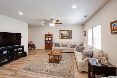 2946 Wolfcreek, New Braunfels, TX 78130 - photo 4