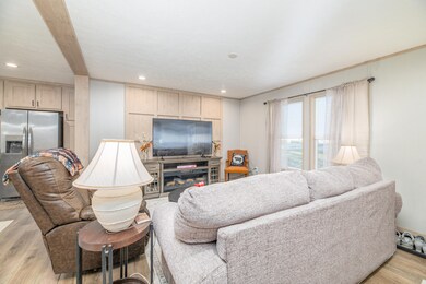 05 Living Room
