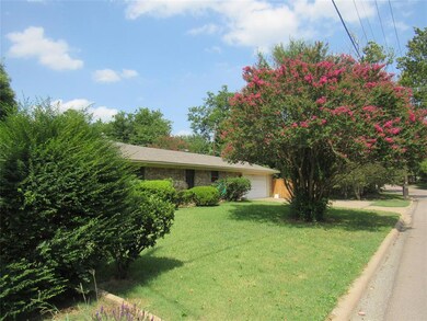 530 Dean Dr, Denison, TX 75020 - photo 5