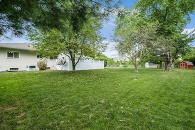 333 Larry Ln, Columbus, OH 43230 - photo 5