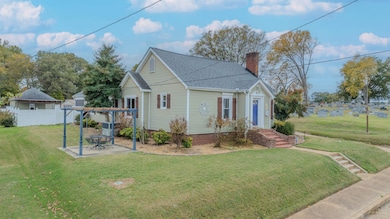 731 W Tigrett St, Halls, TN 38040 - photo 3