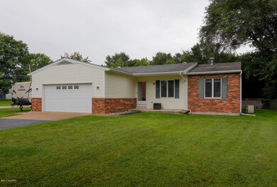 745 Thomas St-103