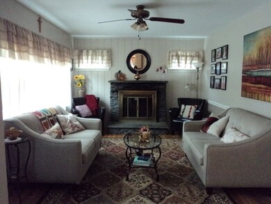 9 Eddy St, North Dartmouth, MA 02747 - photo 7