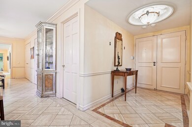 Winthrop House Condominium, Baltimore, MD 21218 - photo 2