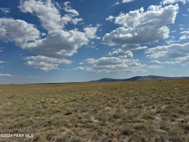 Parcel 47b Lonesome View, Prescott Valley, AZ 86315 - photo 2