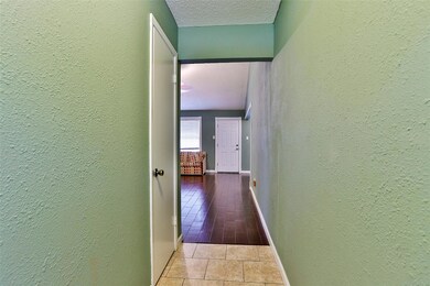 5617 Galway Ln, North Richland Hills, TX 76180 - photo 4