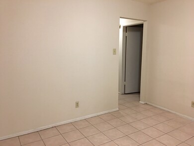 606 Linda Ln, Alvin, TX 77511 - photo 5