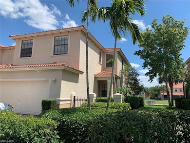 7515 Bristol Cir, Naples, FL 34120 - photo 2