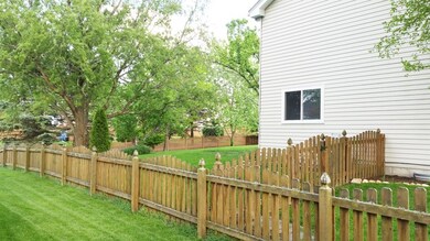 402 S Raddant Rd, Batavia, IL 60510 - photo 3