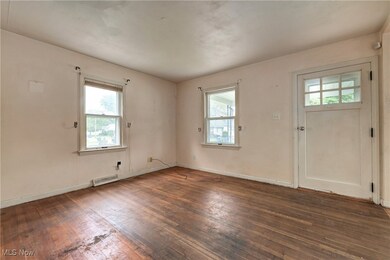 1524 Lakeview Ave, Lorain, OH 44053 - photo 6