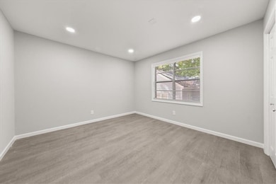 2637 Lester St, Atlanta, GA 30344 - photo 5