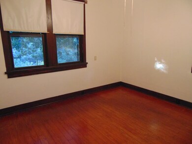 2027 E Railroad Ave, Wesson, MS 39191 - photo 4