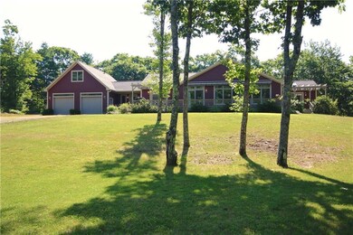 Expansive front yard.