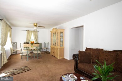 1824 Wildwood Ave, Parkville, MD 21234 - photo 5