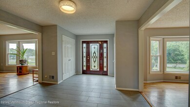 134 Wyncrest Rd, Marlboro, NJ 07746 - photo 3