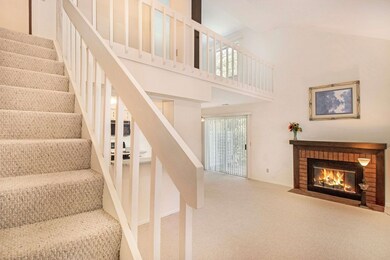 18139 Crownhill Dr, South Bend, IN 46637 - photo 3