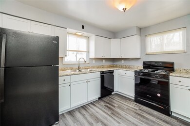 917 Chaplin St, Conway, PA 15027 - photo 6