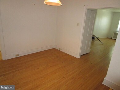 2241 2245 Garrett Rd unit 2, Drexel Hill, PA 19026 - photo 5