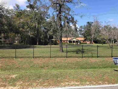 132 Harvey Mill Rd, Crawfordville, FL 32327 - photo 2