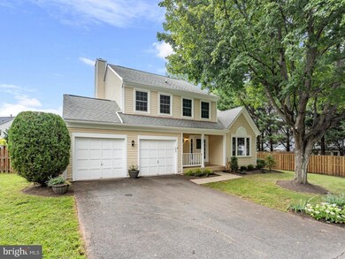 13207 Ladybank Ln, Herndon, VA 20171 - photo 2