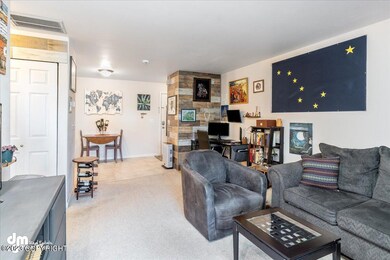 06-Living Room_ELI04825-Edit