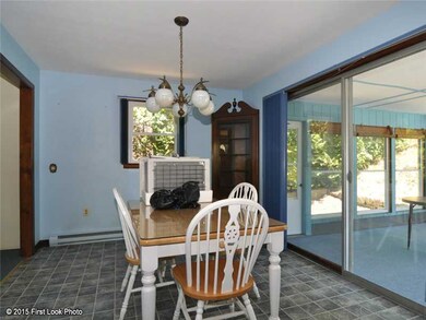 Dining Area.