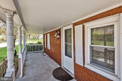 9251 Coleman Thomas Rd, Columbia, MD 21046 - photo 2