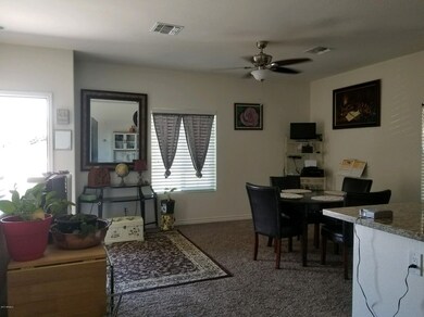 Living area / dining room