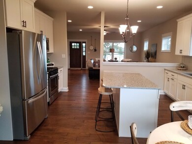 931 Lake St, Crown Point, IN 46307 - photo 4