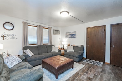 182 Birch Ct, Manteno, IL 60950 - photo 7