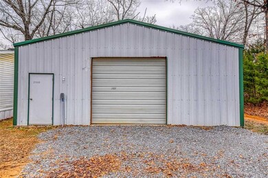 21099 Quailwood Run, Tecumseh, OK 74873 - photo 3