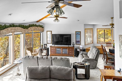 127 Concord Place, Bull Shoals, AR 72619 - photo 6